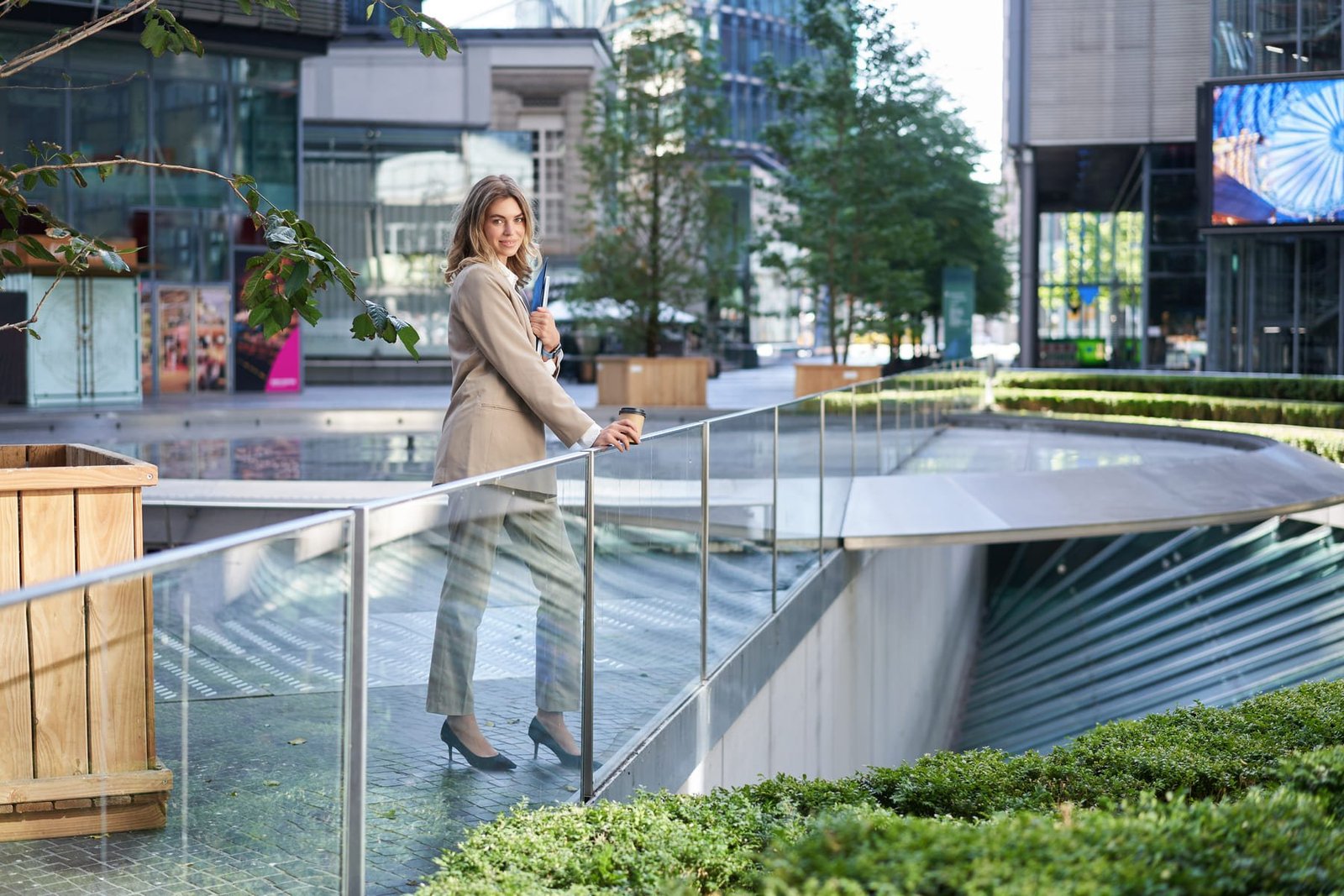 Balcony Glass Railing - image 3